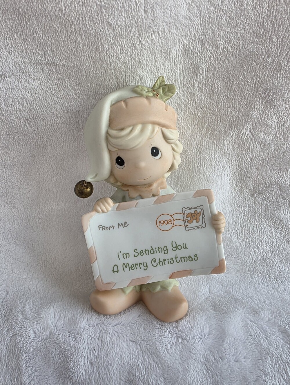 Precious Moments "I'm Sending You A Merry Christmas" Figurine 1998 #455601